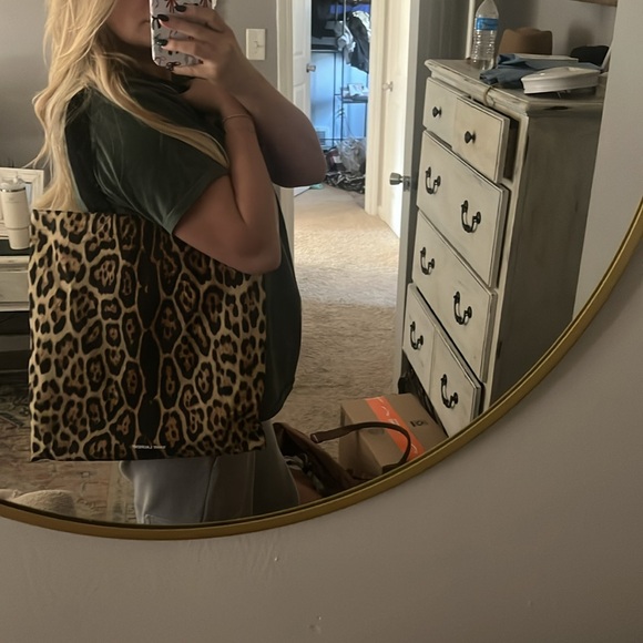 Saint Laurent Leopard Tote bag - used once! - Picture 7 of 8